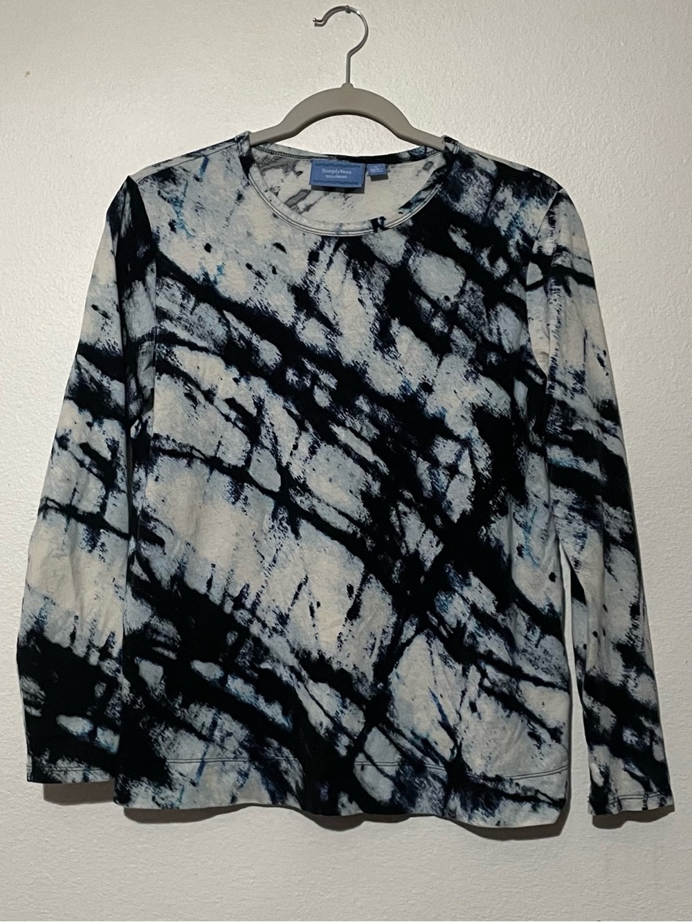 Simply Vera Vera Wang Black and White Abstract Tie-Dye Crewneck Sweater